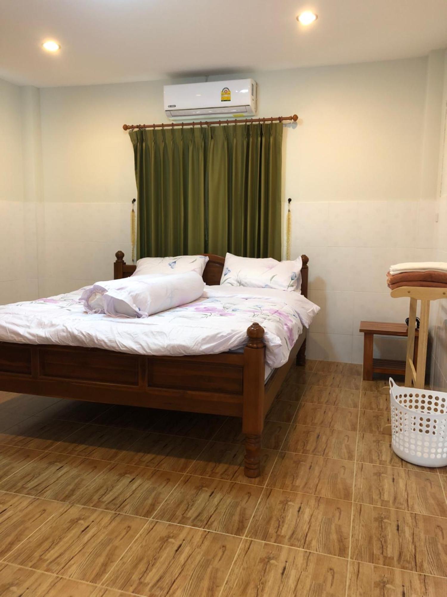 Thanid House Ban Nai Khlong Exterior photo